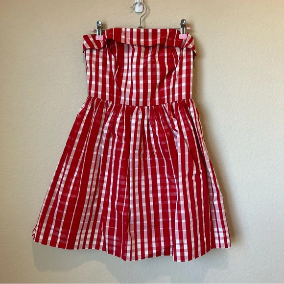Vineyard Vines Dresses & Skirts - NWT Vineyard Vines Gingham Strapless Dress in Tomato Check